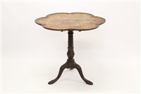 Lot 1401 - George II-style mahogany tilt-top table with...