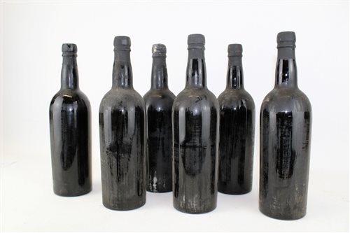 Lot 1581 - Port - six bottles, Taylor Oporto 1955...