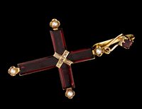 Lot 450 - Antique garnet, diamond and pearl cross...