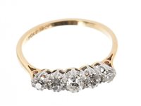 Lot 453 - Early 20th century diamond five stone ring...