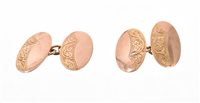 Lot 556 - Pair 1920s 9ct rose gold cufflinks with...