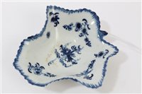 Lot 137 - 18th century Worcester blue and white...