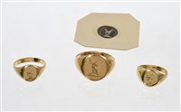 Lot 402 - Three 18ct gold signet rings with intaglio...