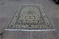 Lot 1458 - Kashan carpet with scrolling foliate ornament...