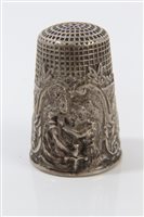 Lot 728 - French silver 'Armistice of 1918' thimble with...