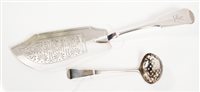 Lot 220 - George IV silver fish slice with pierced blade...