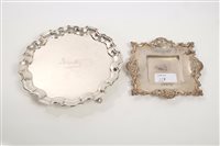 Lot 283 - Edwardian silver card tray of circular form,...