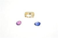 Lot 469 - Unmounted oval cut blue sapphire, unmounted...