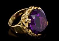 Lot 470 - 18ct gold and amethyst single stone ring, the...