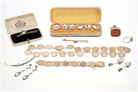 Lot 594 - Group of jewellery - to include a Georgian...