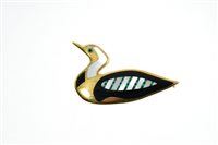 Lot 598 - Tiffany & Co. novelty gold 'duck' brooch in...