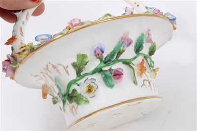 Lot 123 - 19th century Staffordshire porcelain pot-pourri basket and cover