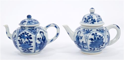 Lot 29 - Two late 17th century Chinese Kangxi blue and...