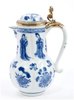 Lot 31 - Late 17th century Chinese Kangxi blue and...