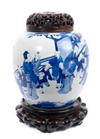 Lot 32 - Late 17th century Chinese Kangxi blue and...