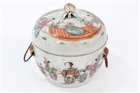 Lot 126 - Late 19th century Chinese famille rose bowl...