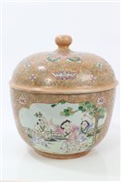 Lot 156 - 20th century Chinese famille rose tureen and...