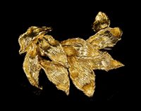 Lot 476 - 1960s Kutchinsky 18ct gold brooch with a...