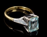 Lot 496 - Aquamarine single stone ring, the rectangular...