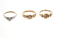 Lot 500 - Diamond single stone ring, Victorian 18ct gold...