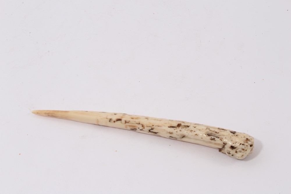 Lot 788 - 19th century marine ivory sailor's fid of...