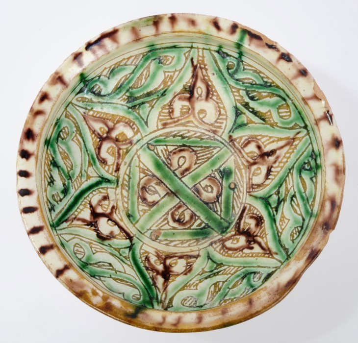 Lot 98 - 12th century Islamic Bamiyan sgraffito