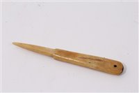 Lot 707 - 19th century bone fid, 12cm long
