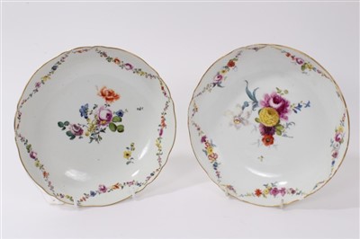 Lot 25 - Pair 18th century Meissen round dishes,...