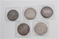 Lot 17 - G.B. mixed silver Crowns - to include George...