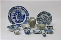 Lot 4 - Collection of antique Chinese ceramics -...