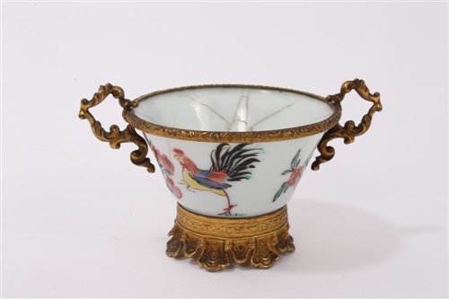 Lot 132 - 18th century Chinese export famille rose...