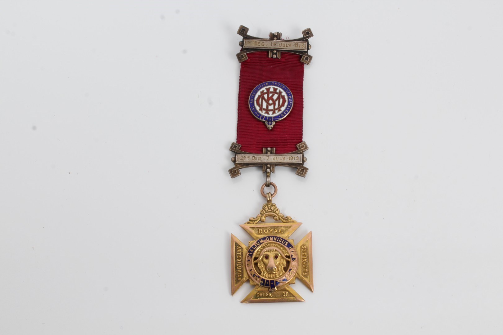 Lot 624 - Gold (9ct) Order of Buffaloes medal with