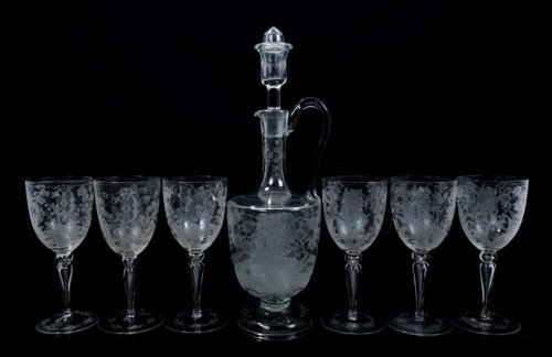Lot 47 - Fine quality late Victorian decanter set -...
