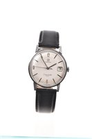 Lot 622 - Late 1950s gentlemen's Omega wristwatch in...