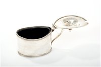 Lot 221 - Edwardian silver mustard pot of oval form,...