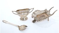 Lot 301 - Edwardian silver novelty wheelbarrow with...