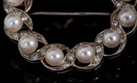 Lot 469 - Diamond and cultured pearl wreath brooch of...