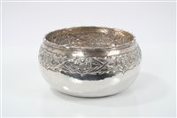 Lot 363 - 1920s Omar Ramsden silver bowl of circular...