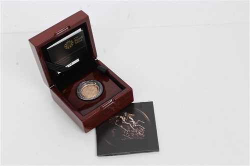 Lot 89 - G.B. The Royal Mint Gold Proof Sovereign...