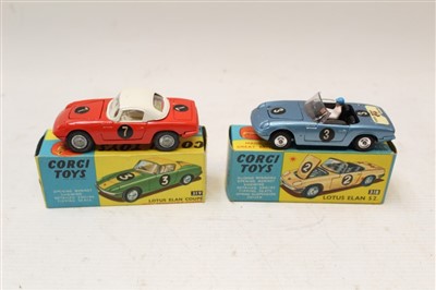 Lot 2724 - Corgi Lotus Elan Coupe no. 319, Lotus Elan S.2 no. 318, both boxed (2)