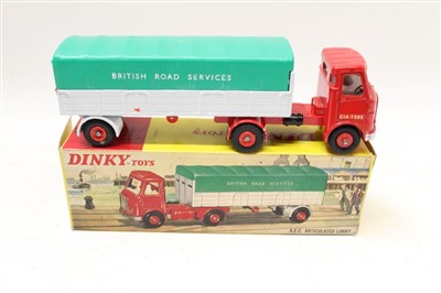 Lot 2726 - Dinky AEC Articulated Lorry no. 914, boxed (box has repaired tear to flap)