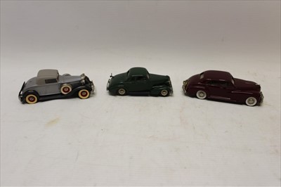 Lot 2847 - Diecast Brooklin Models 1940 Cadillac V16 Convertible, 1952 Studebaker Champion Starlight Coupe, 1955 Chrysler 300C – all boxed (3)