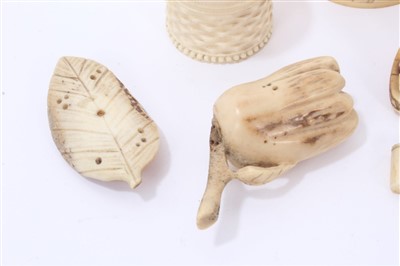 Lot 967 - Group of ivory carvings
