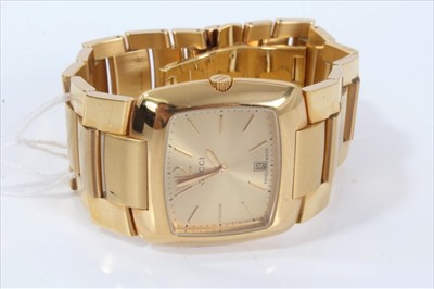 Lot 61 - Gucci gilt stainless steel wristwatch