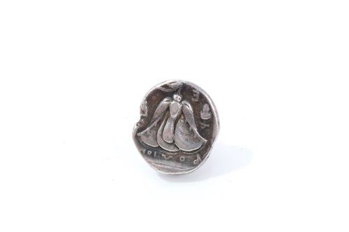 Lot 106 - Ancients – A Greek, Rhodes silver Drachm (weight 6.7 grams), circa 304 – 167BC. Obv. Head of Helios. Rev. Rose. VF (1 coin)