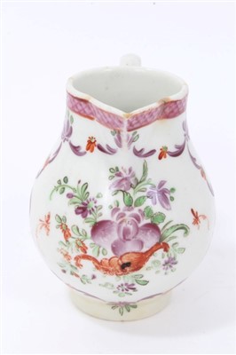 Lot 270 - 18th century Lowestoft cream jug with sparrow-beak spout, loop handle, 8cm