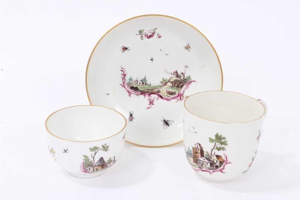 Lot 184 - 18th century Hochst porcelain trio, circa 1770 - underglazed blue marks