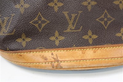 Lot 3051 - Louis Vuitton vintage petite bucket bag