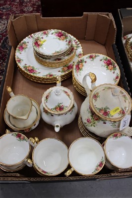 Lot 2178 - Royal Albert Old Country Roses tea and dinner service