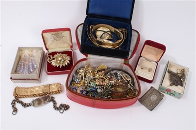 Lot 3297 - Vintage costume jewellery including a silver identity bracelet, silver bangle and wristwatches